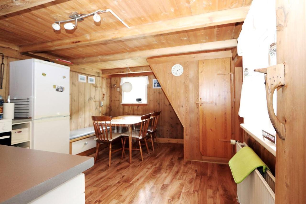 holiday cottage in Tjørnuvík Exterior foto