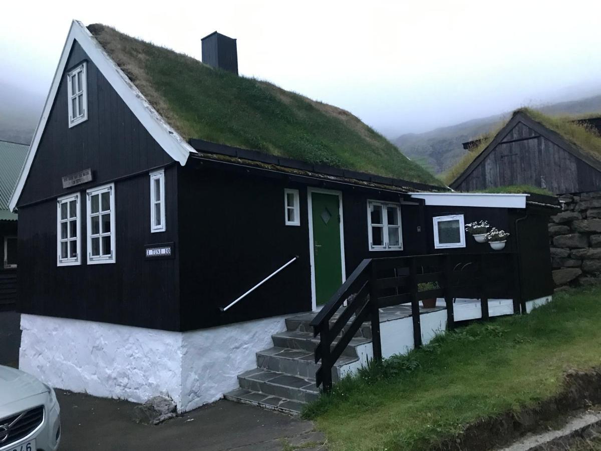 holiday cottage in Tjørnuvík Exterior foto